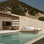 Villa Esthesis Beachfront Villas, With Heated Pool, By Thinkvilla Alykes (Zakynthos)