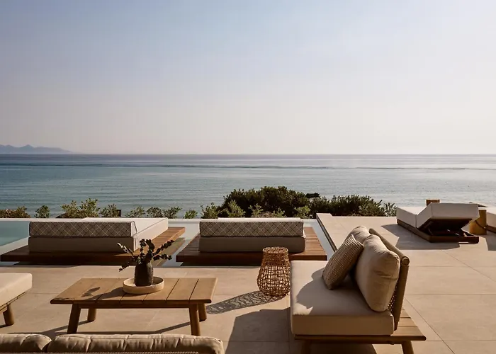 Esthesis Beachfront Villas, With Heated Pool, By Thinkvilla * Alikész