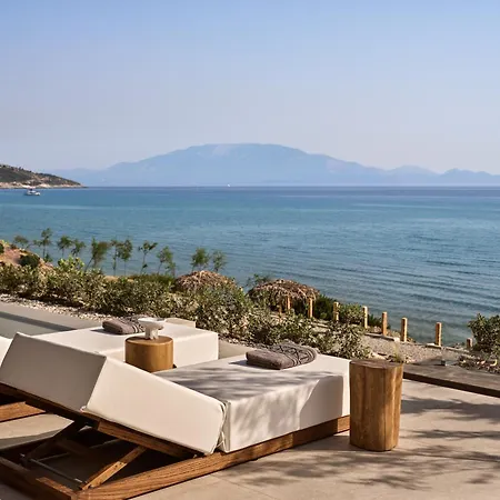 Esthesis Beachfront Villas, With Heated Pool, By Thinkvilla *