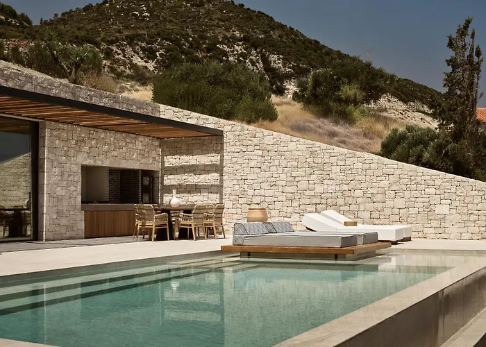 别墅 Esthesis Beachfront Villas, With Heated Pool, By Thinkvilla 阿里克斯